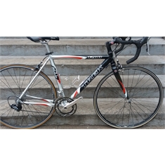 Bicicleta TREK 1200  SLR